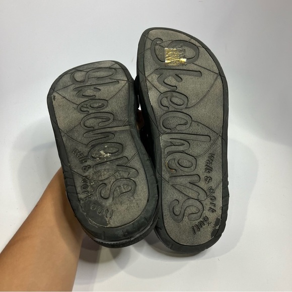 Skechers Tone-ups flip flop sandals size 10 - Picture 5 of 7